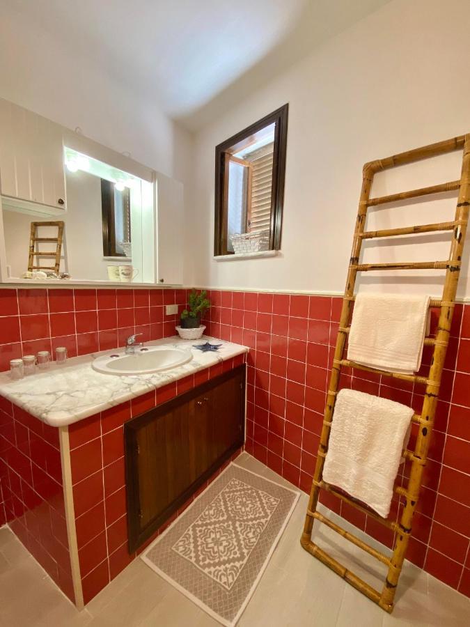 La Depandance Di Villa Rosa Locazioni Brevi Mondello Exterior foto
